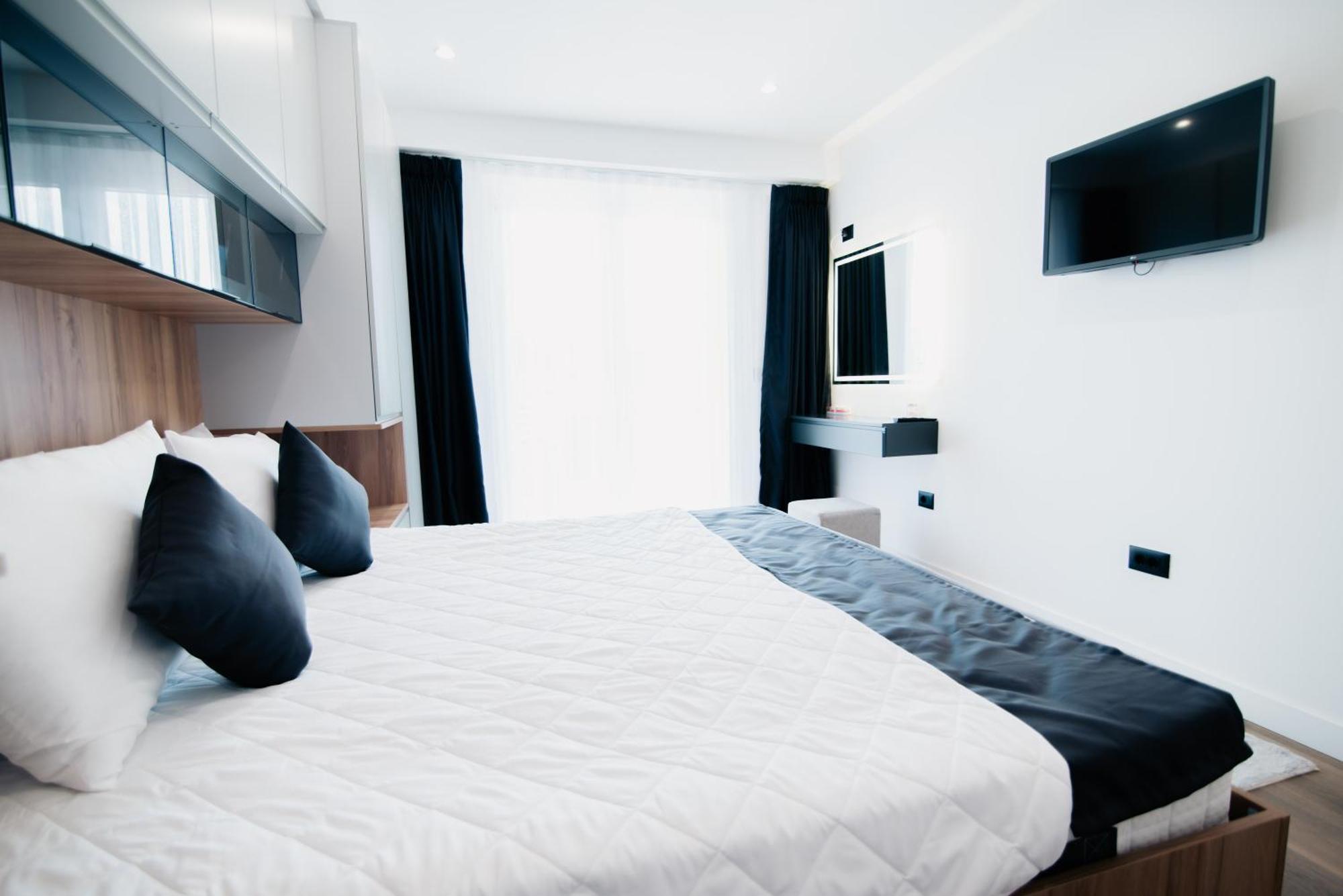 Froa Luxury Apartment Debar Exterior photo