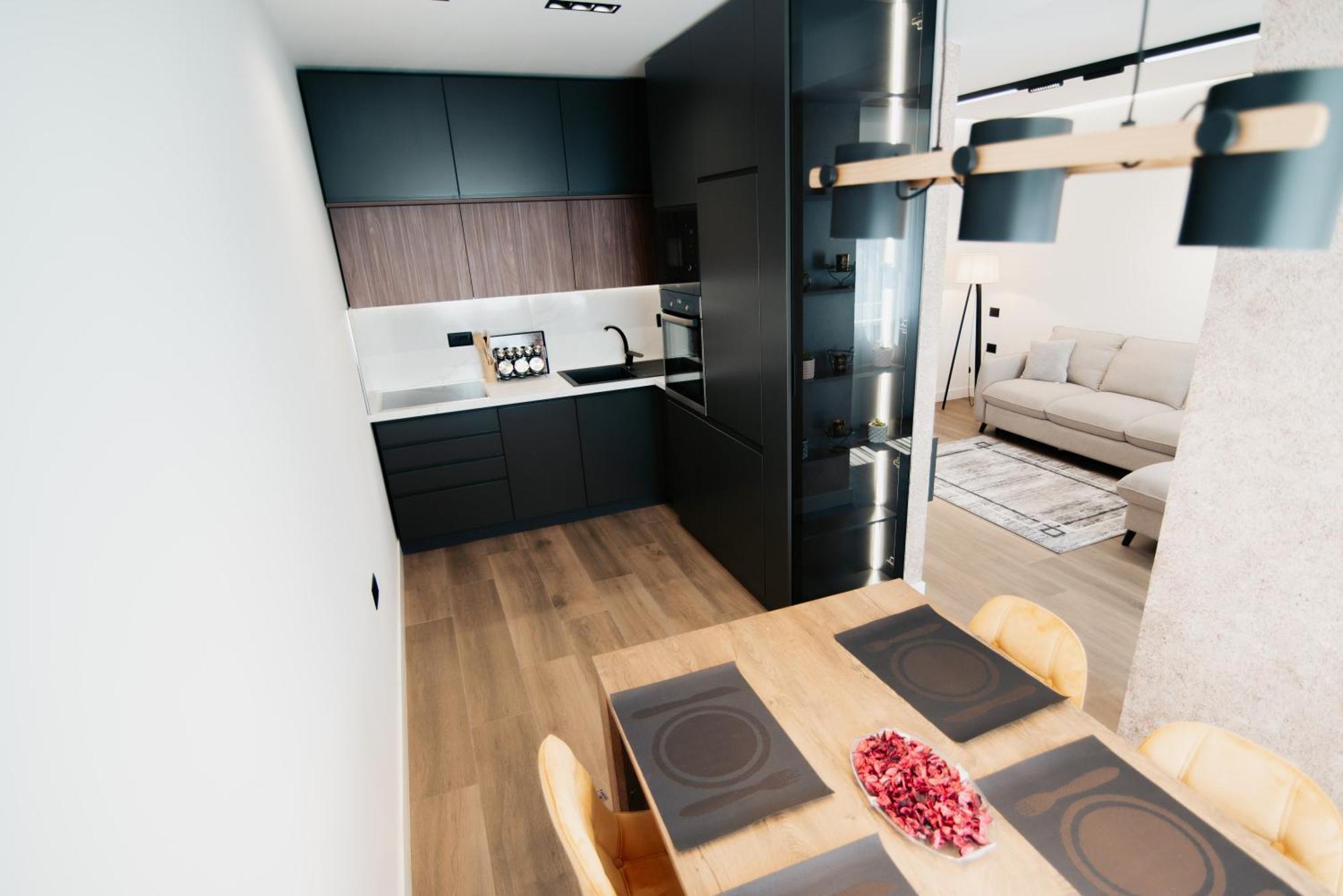 Froa Luxury Apartment Debar Exterior photo