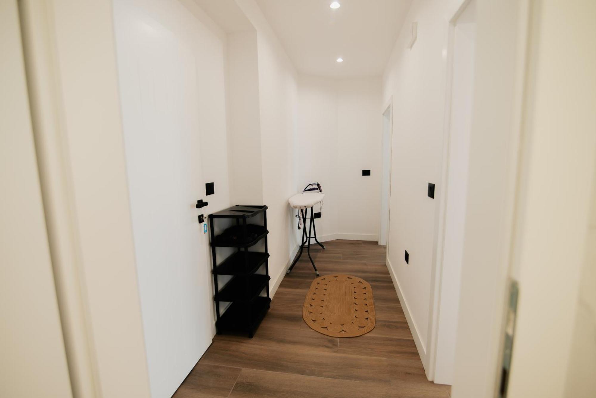 Froa Luxury Apartment Debar Exterior photo